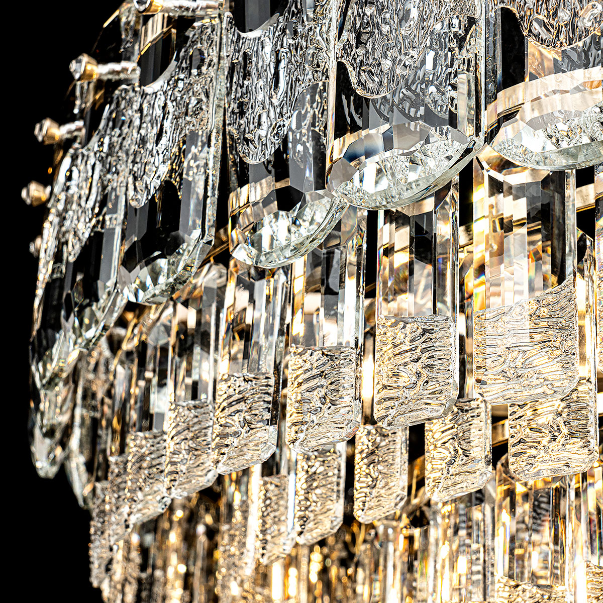 Подвесная люстра Modelux ML.7092.800 GD в Санкт-Петербурге