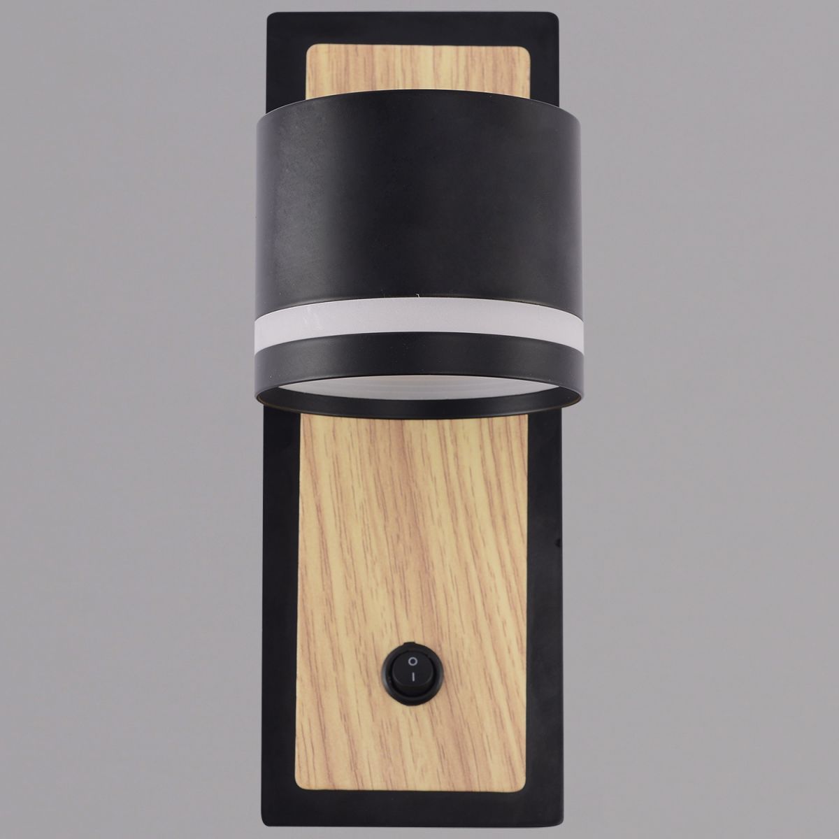 Бра Reluce 22540-0.2-01 BK+WOOD в #REGION_NAME_DECLINE_PP#