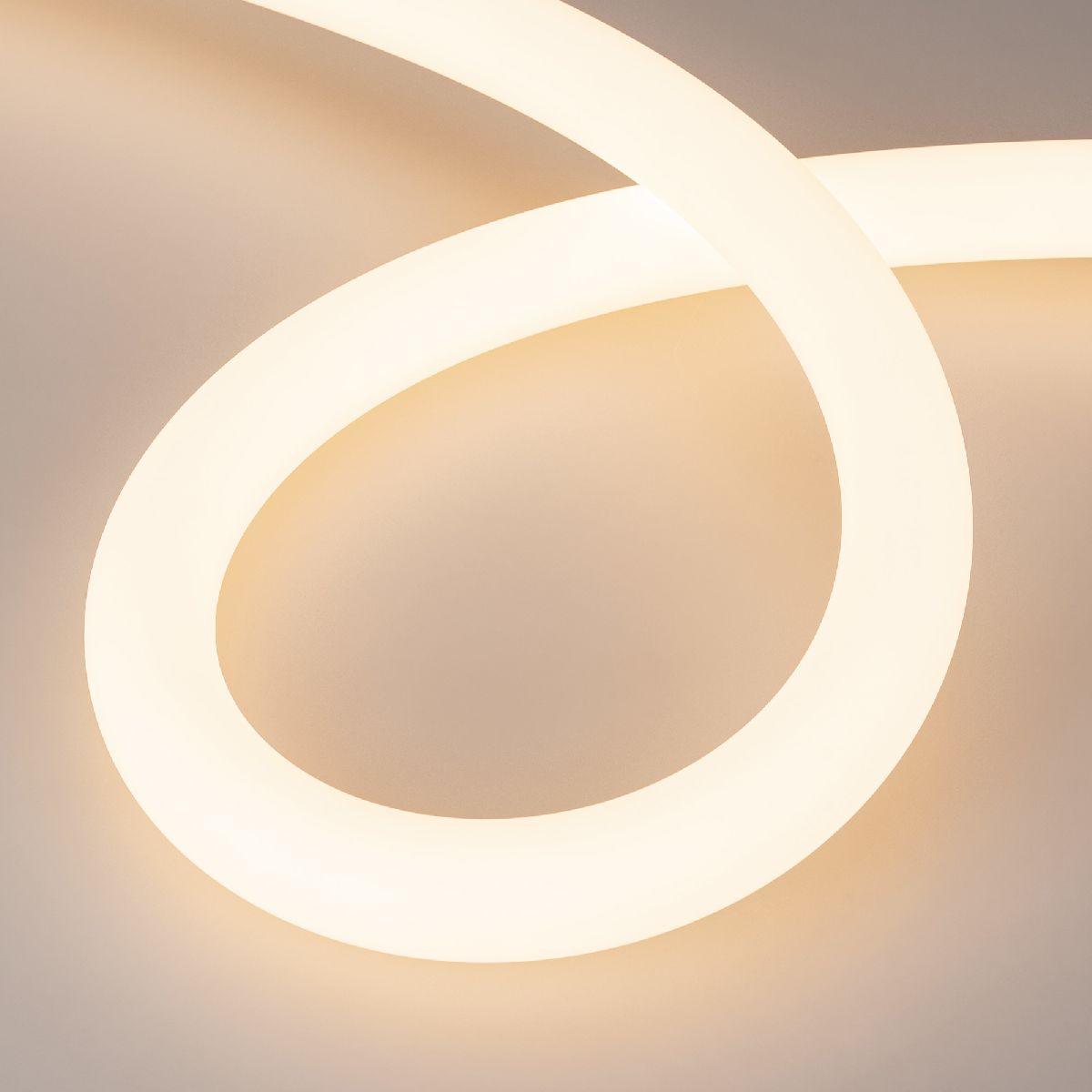 Светодиодная герметичная лента Arlight MOONLIGHT-SIDE-A336-D40mm 24V Warm2700 360deg (15 W/m, IP65, 2835, 5m, wire x1) 039320 в Санкт-Петербурге