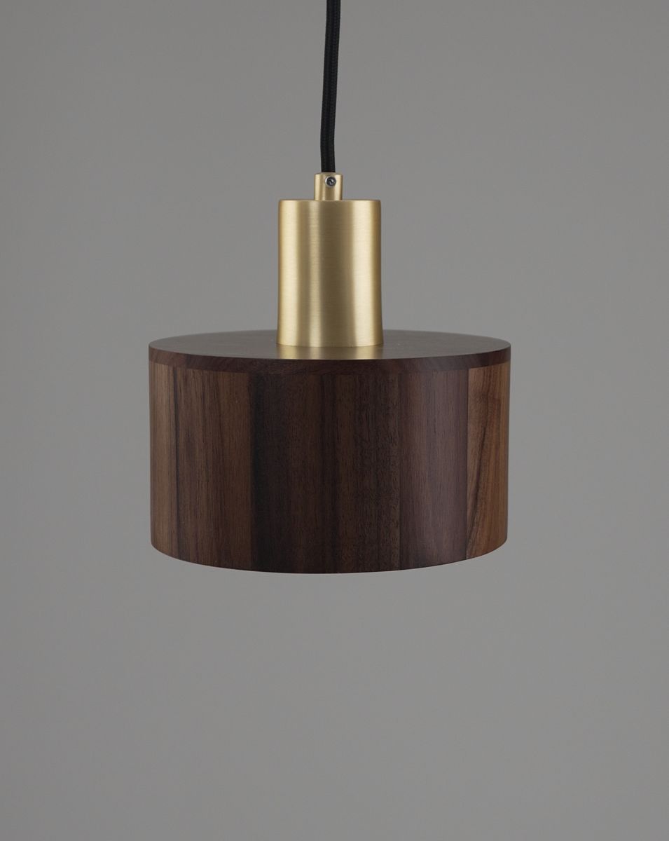 Подвесной светильник Moderli Walnut V11957-1P в #REGION_NAME_DECLINE_PP#