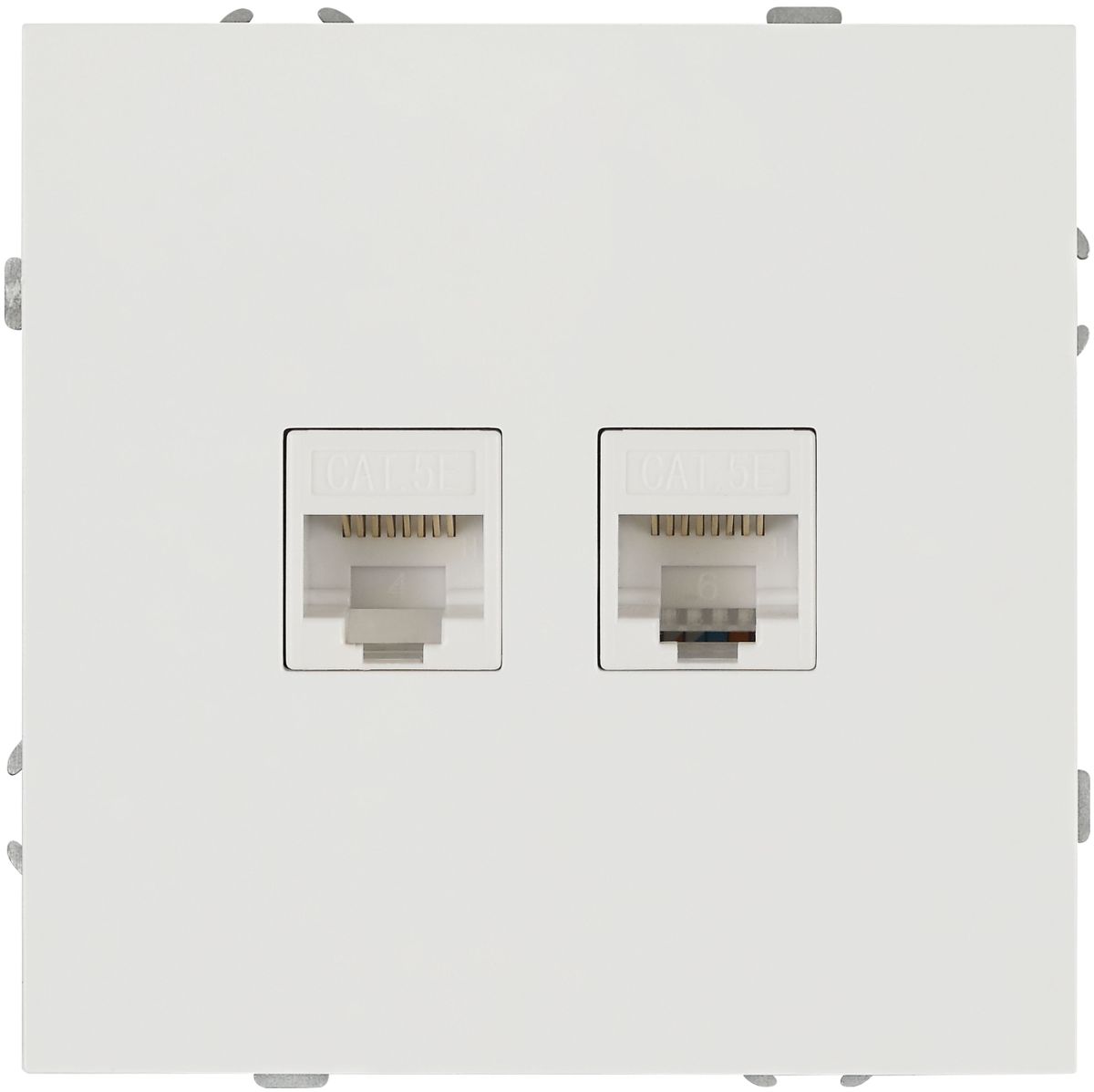 Розетка ЭРА Galaxy 15-3108-01 информационная двойная 2XRJ45 IP20 белый Б0070756 в Санкт-Петербурге