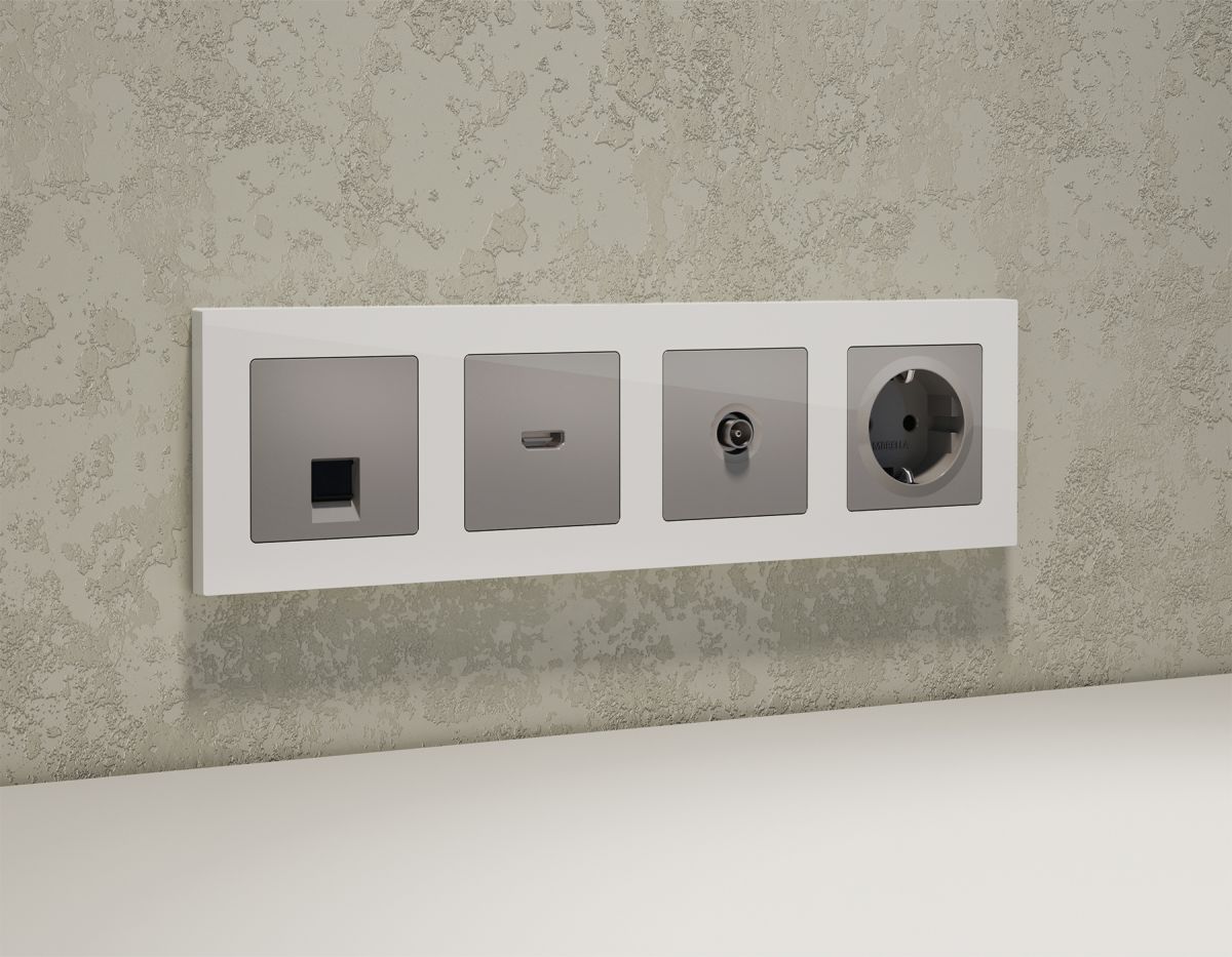 Комплект механизма компьютерной розетки RJ-45 экранированной с автоматической защитной шторкой Alfa Сталь матовый Quant Ambrella Volt MA512005 (AP5120, VM185) в Санкт-Петербурге