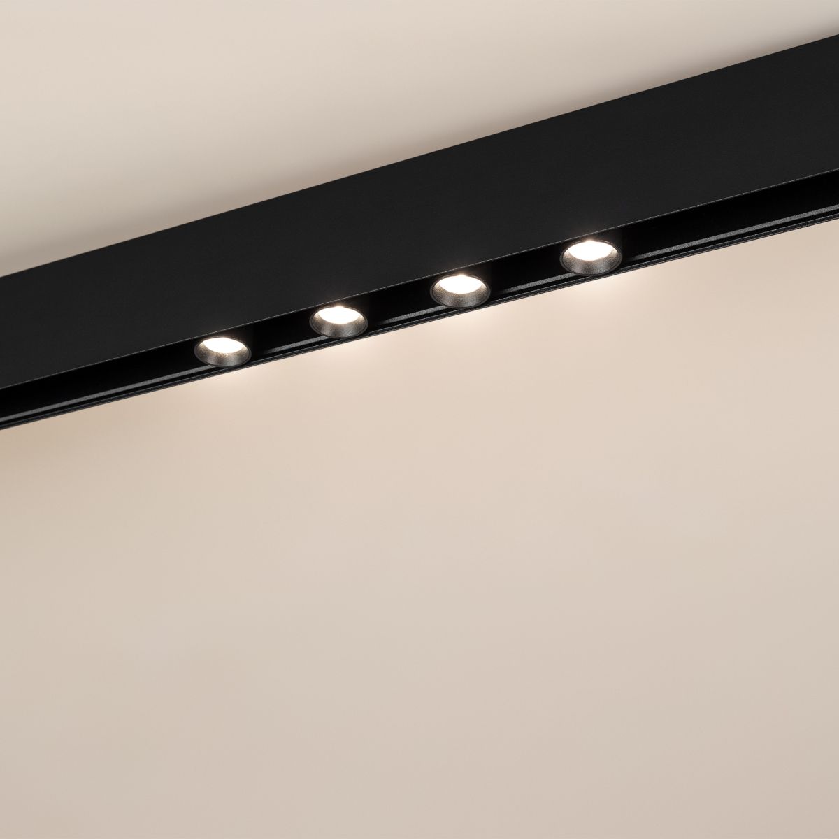 Трековый магнитный светильник Arlight MAG-ORIENT-KRATER-L195-12W Warm3000 (Черный, 25 deg, 48V) (IP20 Металл) 035582(1) в Санкт-Петербурге