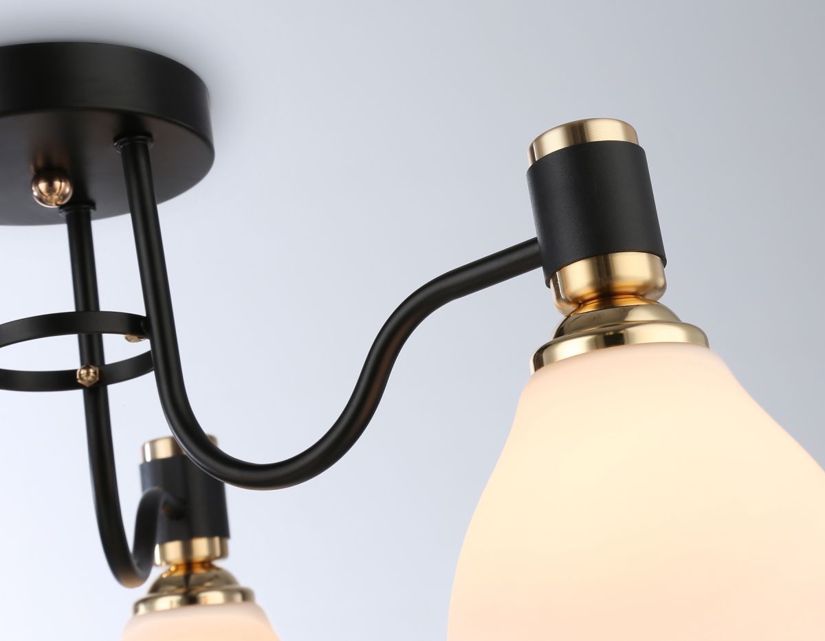 Потолочная люстра Ambrella Light Modern TR303303 в Санкт-Петербурге