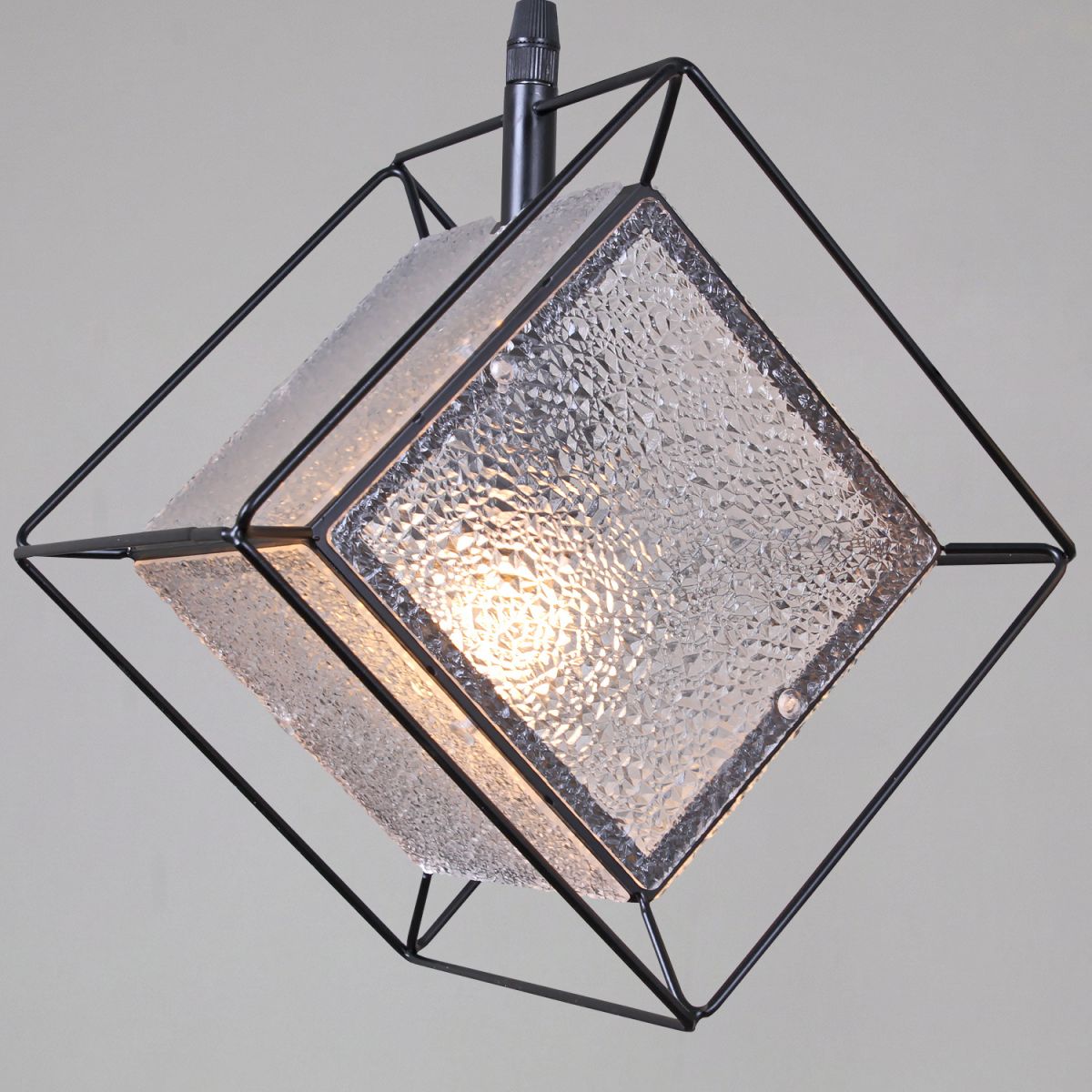 Подвесной светильник Reluce 01562-0.9-03 BK в Санкт-Петербурге