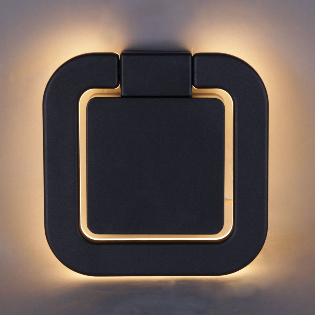 Уличный настенный светильник Reluce 86872-9.2-001JH LED18W BK в Санкт-Петербурге