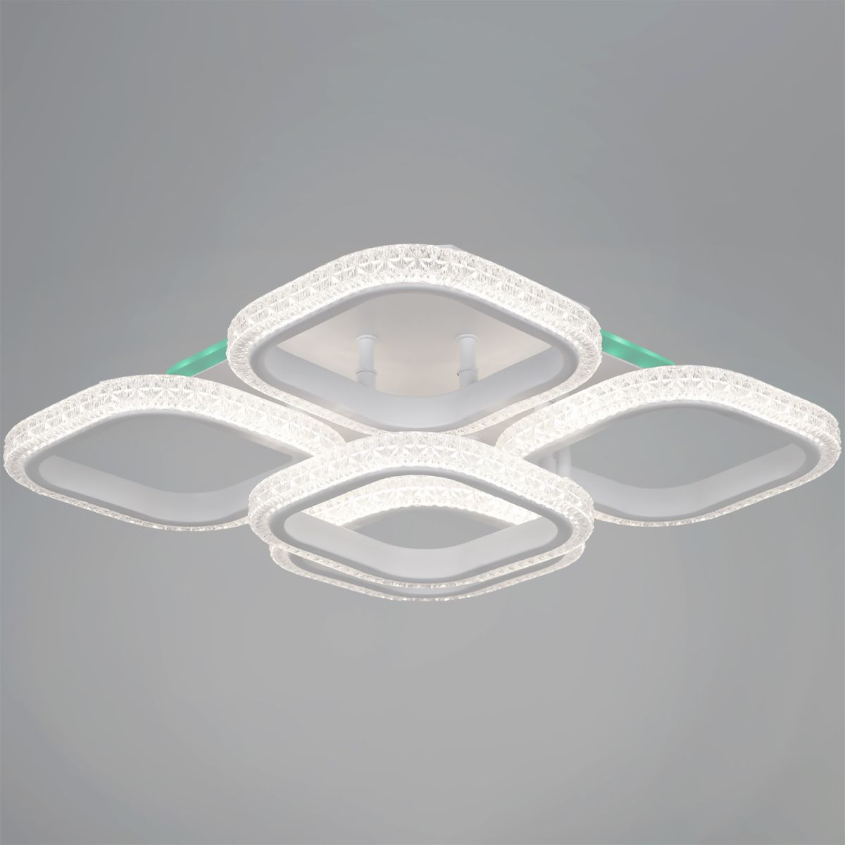 Потолочная люстра Reluce 06335-0.3-4+1A WH (RGB) в Санкт-Петербурге