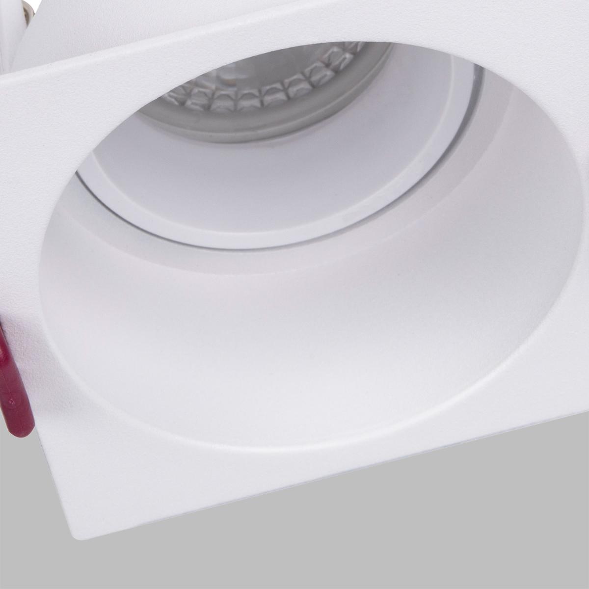 Встраиваемый светильник Favourite Lamppu 4547-1C в #REGION_NAME_DECLINE_PP#