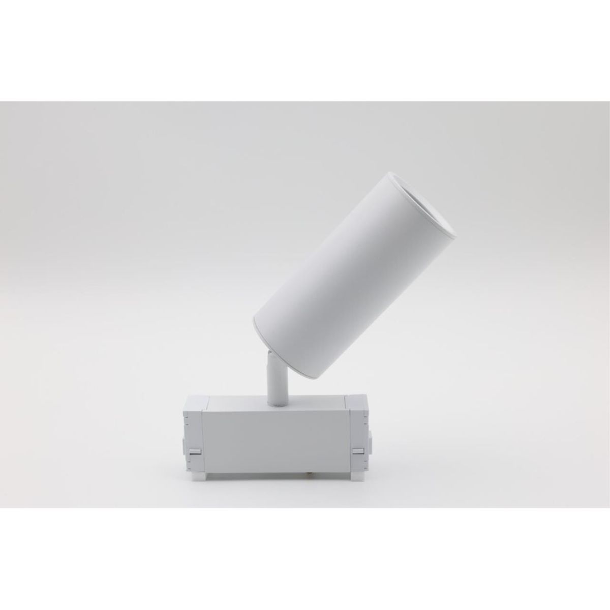 Трековый магнитный светильник Aployt Magnetic track 220 APL.0209.11.01 в Санкт-Петербурге