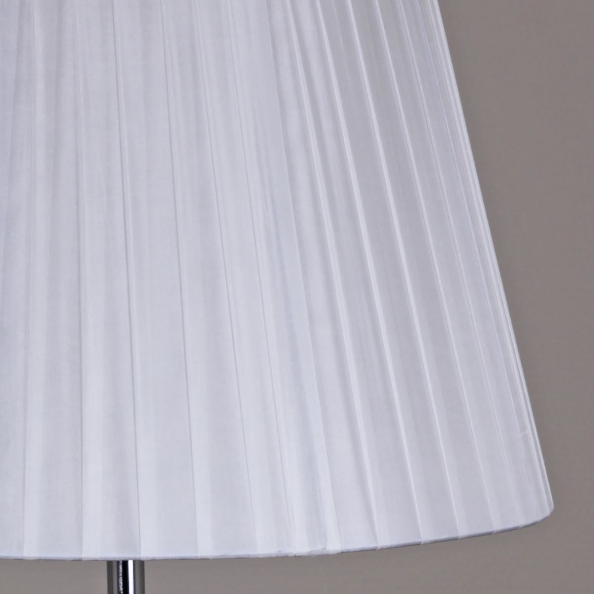 Торшер Reluce 02063-0.6-01 BK-GD в #REGION_NAME_DECLINE_PP#