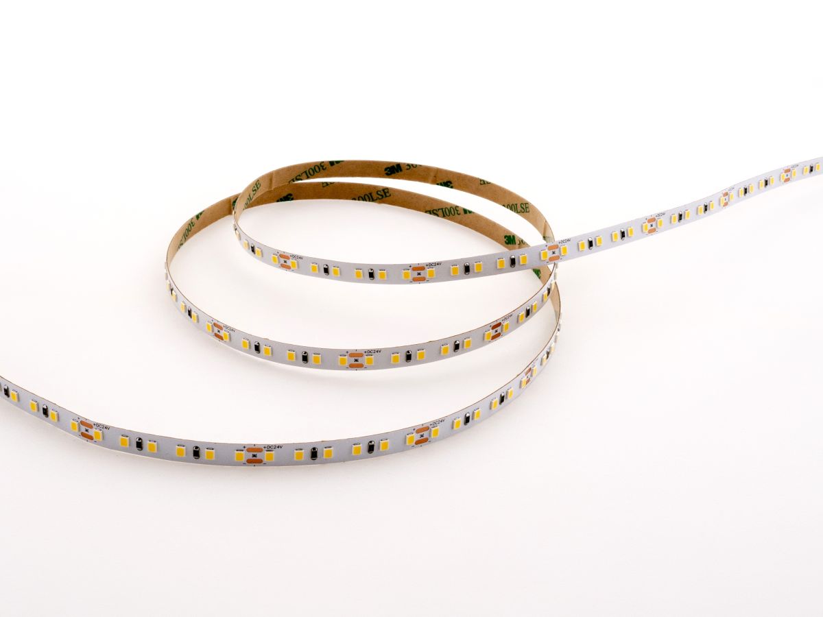 Светодиодная лента LEDS POWER 2835 120/м (5Вт/м) 24В холодная 005867 в #REGION_NAME_DECLINE_PP#