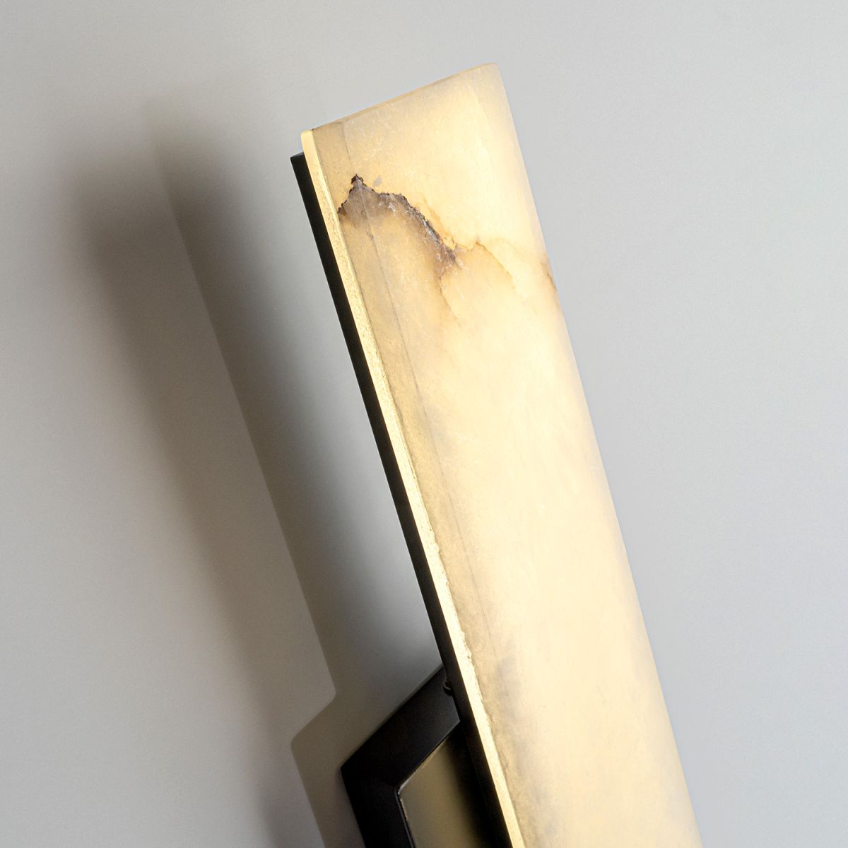 Настенный светодиодный светильник Modestyle MS.1235.450 BK в #REGION_NAME_DECLINE_PP#