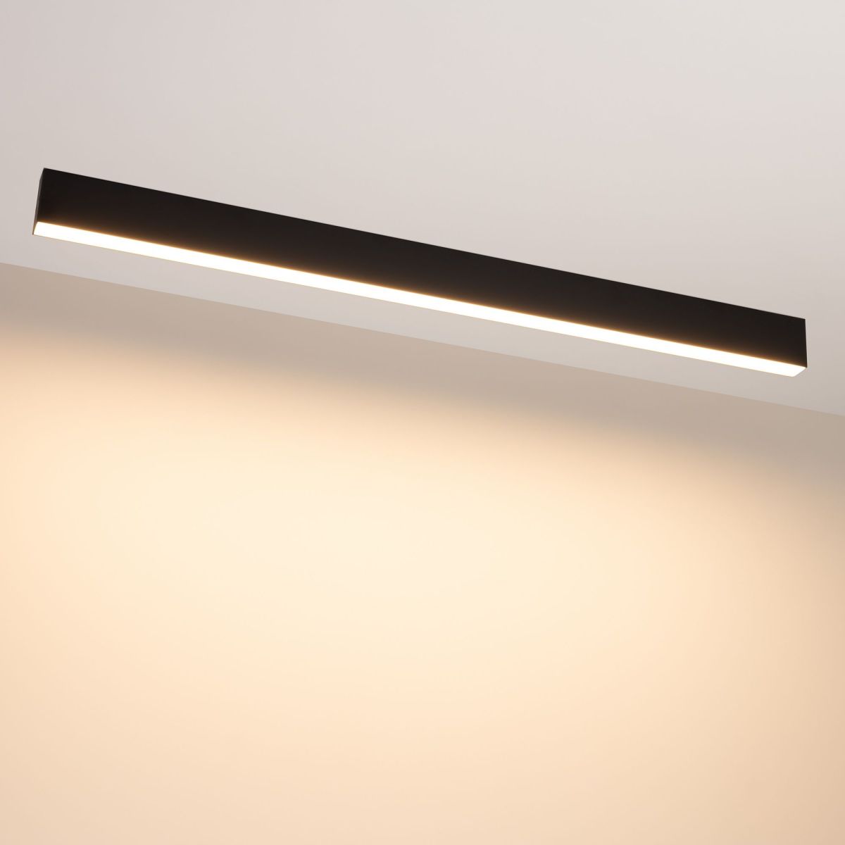 Линейный потолочный светильник Arlight SP-LINE-3567-L960-32W Warm3000 (BK, 120 deg, 230V) 056354 в Санкт-Петербурге