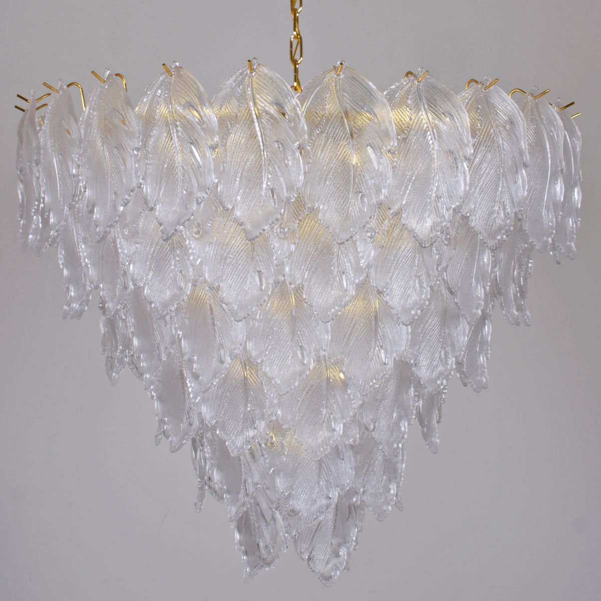 Подвесная люстра Reluce 08809-0.4-800 в Санкт-Петербурге