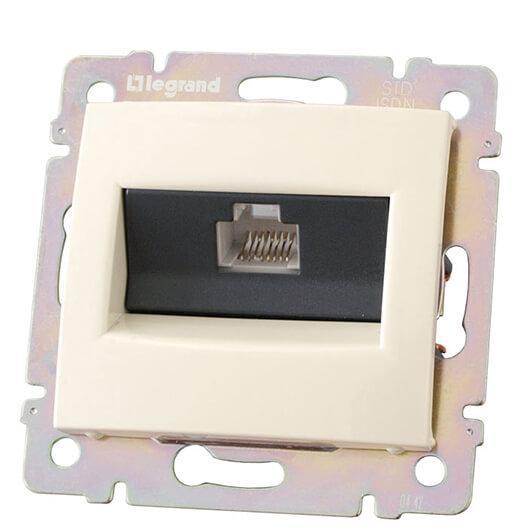 Розетка компьютерная RJ45 Legrand Valena 5e кат UTP с захватами слоновая кость 774130 в Санкт-Петербурге