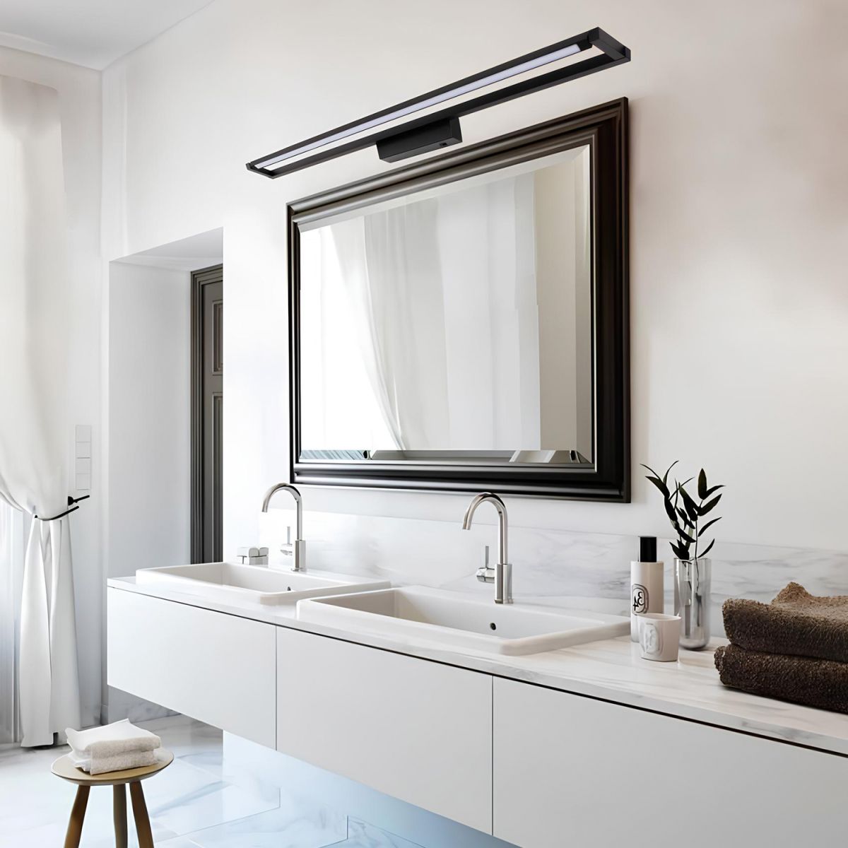 Подсветка для зеркал Crystal Lux GALLERY A AP19W LED BL в #REGION_NAME_DECLINE_PP#