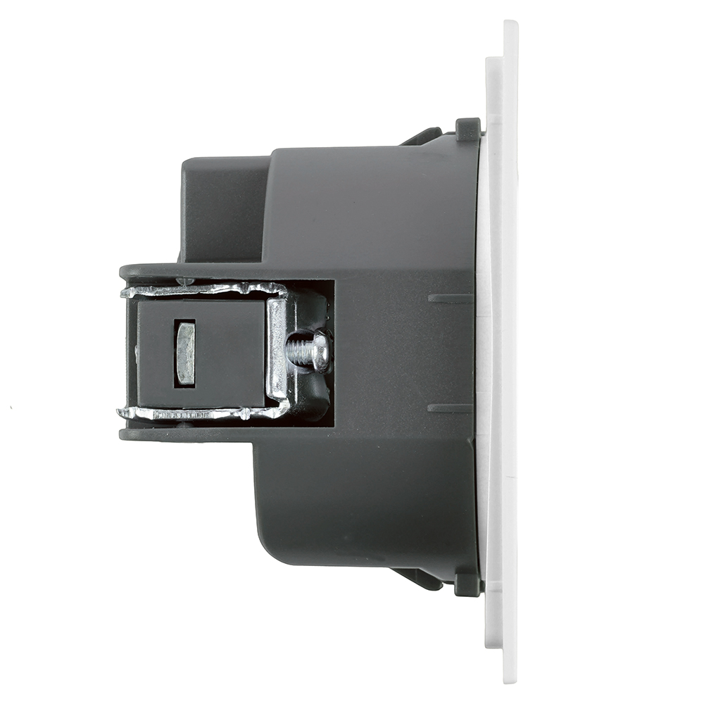 Розетка 1-местная с защитной шторкой с/з (механизм) Stekker Мия 250В 16А RST16-3110-01 белая магнолия 50440 в #REGION_NAME_DECLINE_PP#