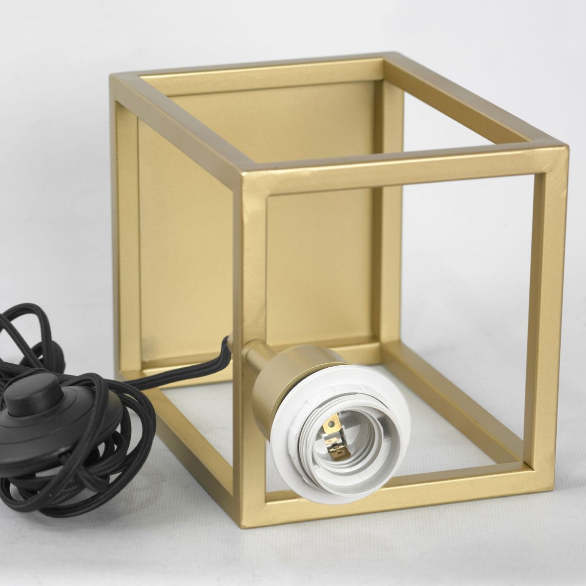 Торшер Lussole Woodruff LSP-5023 в #REGION_NAME_DECLINE_PP#