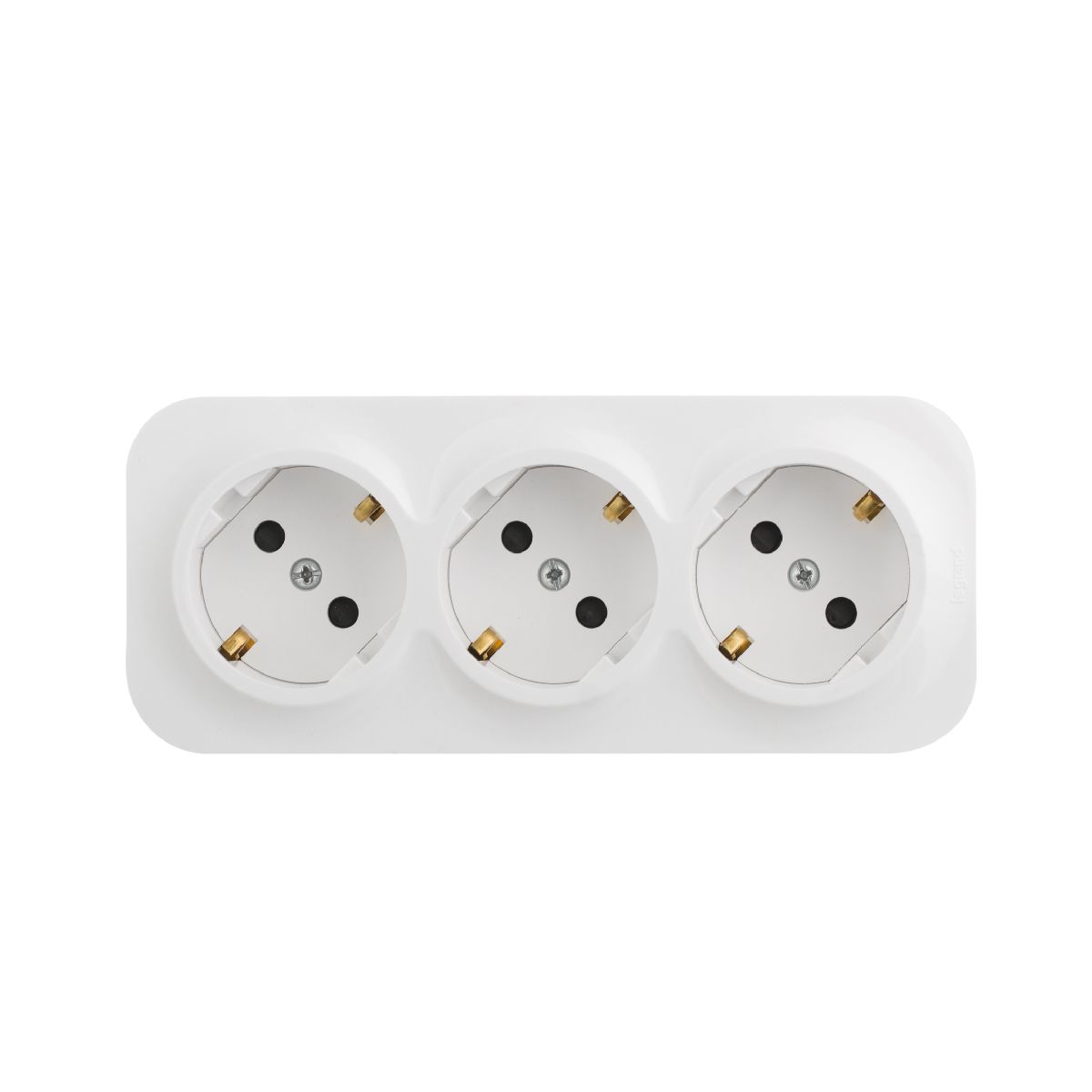 Розеточный блок двойной с/з со шторками Legrand Quteo 782238 в Санкт-Петербурге