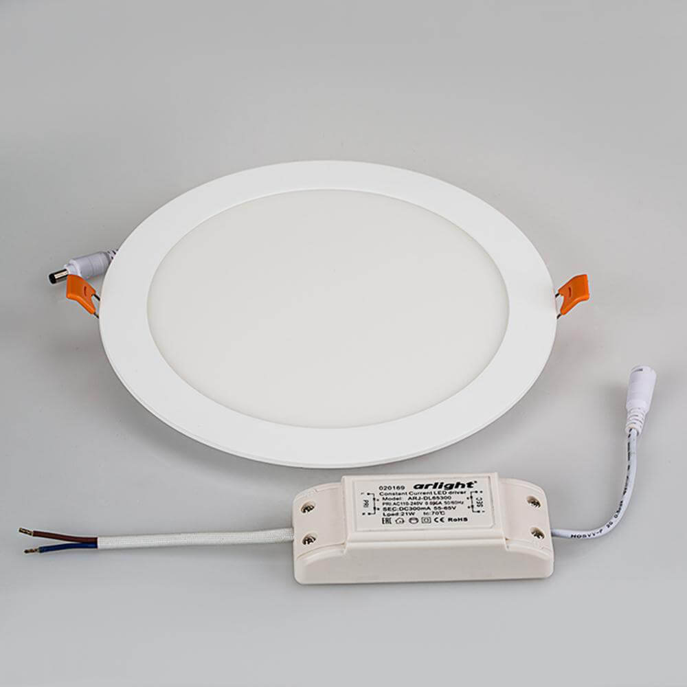 Встраиваемый светодиодный светильник Arlight DL-225M-21W White 020117 в Санкт-Петербурге