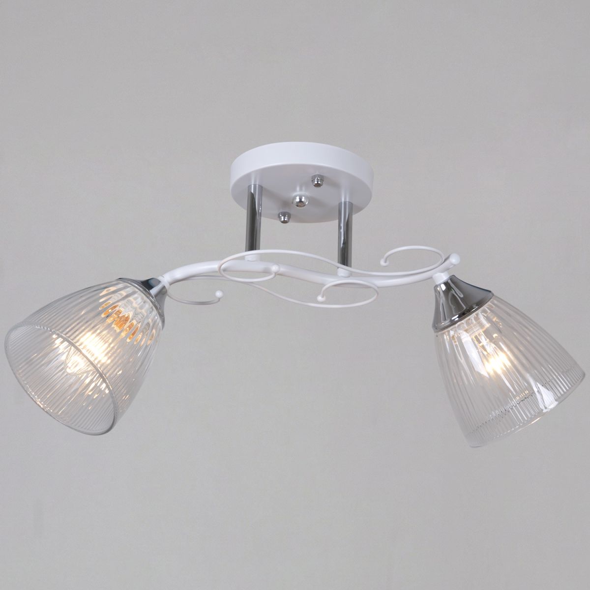 Потолочный светильник Reluce 55560-0.3-02 WH+CR в Санкт-Петербурге