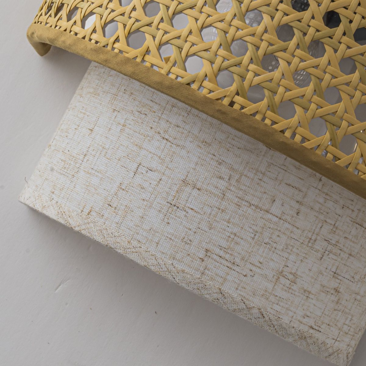 Настенный светильник Favourite Organicum 4768-1W в #REGION_NAME_DECLINE_PP#