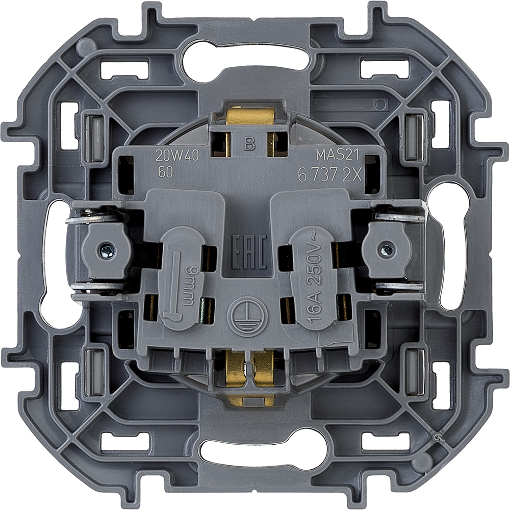 Розетка с/з Legrand Inspiria 673722 в Санкт-Петербурге