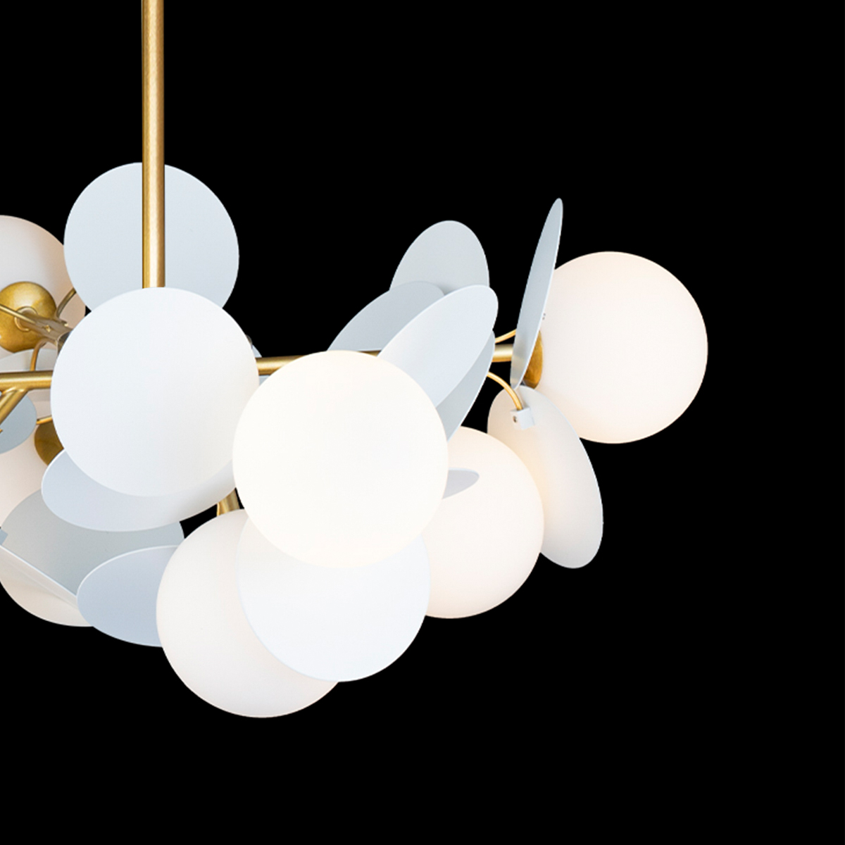 Люстра на штанге Loft IT Matisse 10008/8 white в Санкт-Петербурге