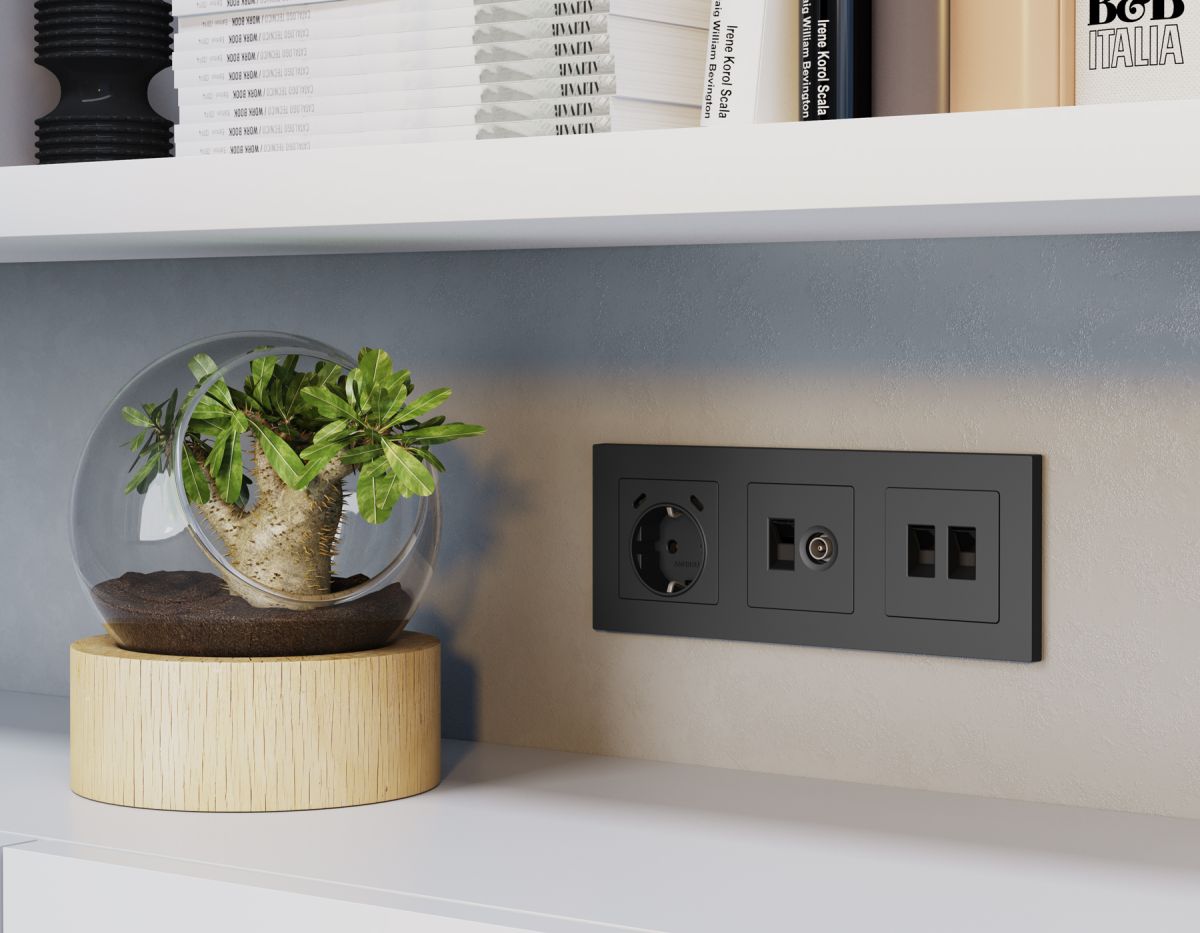 Комплект мех-ма розетки компьютерной + TV оконечной RJ-45 с автоматической защитной шторкой Alfa Графит мягкое касание Quant Ambrella Volt MA912510 (AP9125, VM195) в #REGION_NAME_DECLINE_PP#