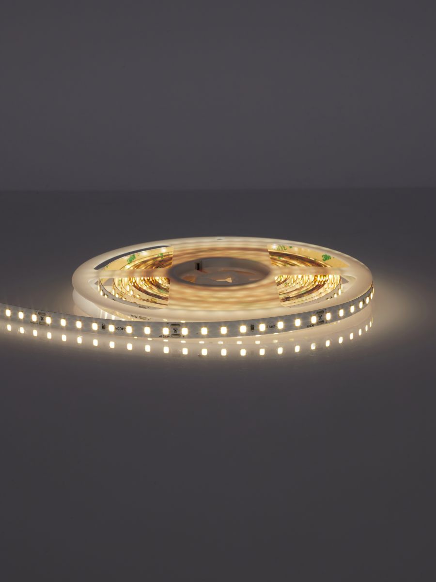 Светодиодная лента LEDS POWER 2835 112/м (10Вт/м) 24В нейтральная, серия ПРО140 005140 в #REGION_NAME_DECLINE_PP#