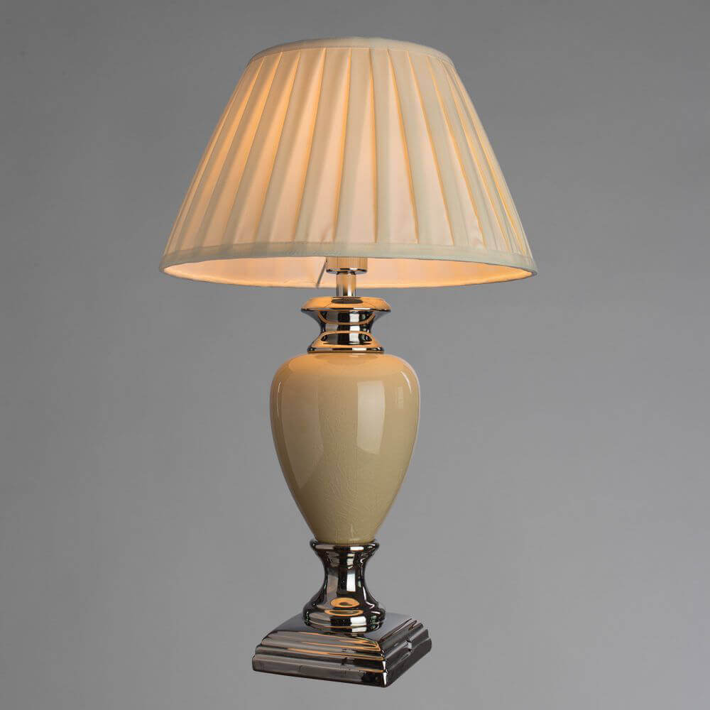 Настольная лампа Arte Lamp Lovely A5199LT-1WH в Санкт-Петербурге