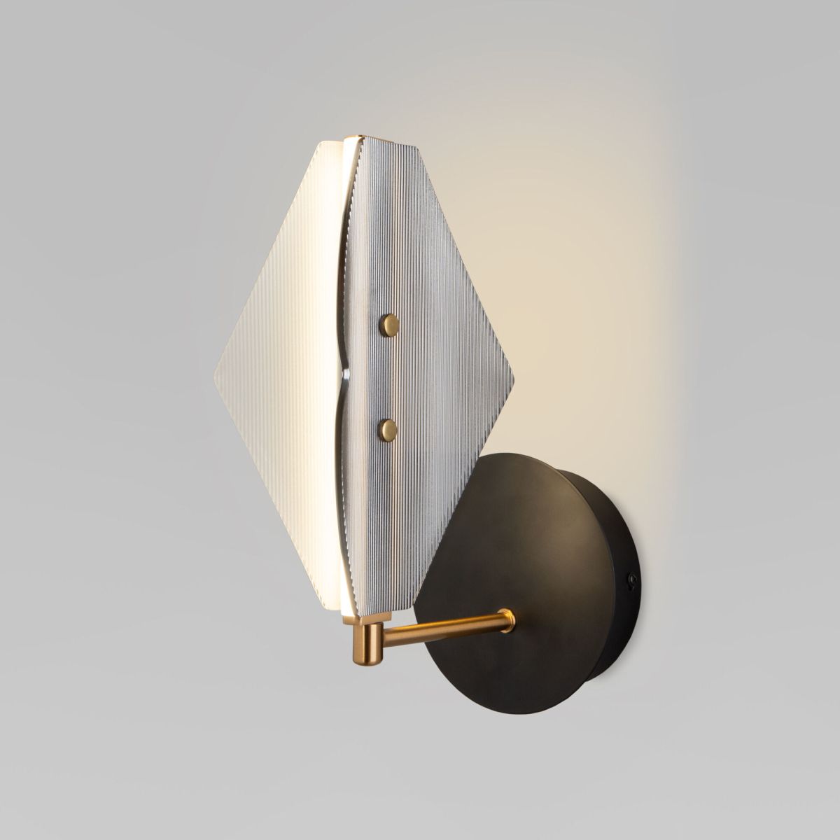 Бра Eurosvet Glare 303054 LED латунь a071577 в Санкт-Петербурге