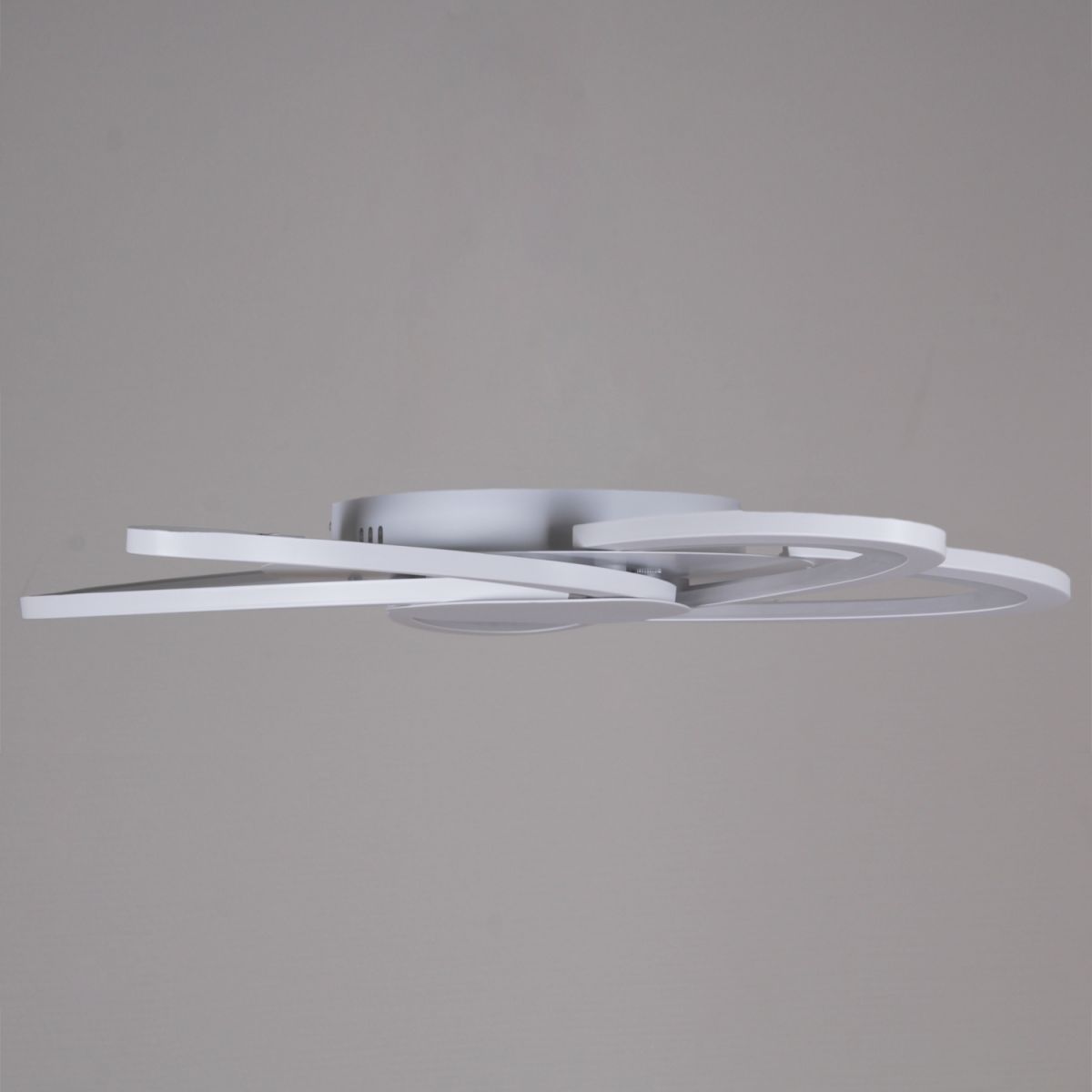 Потолочный светильник Reluce 06529-0.3-05 WH в #REGION_NAME_DECLINE_PP#