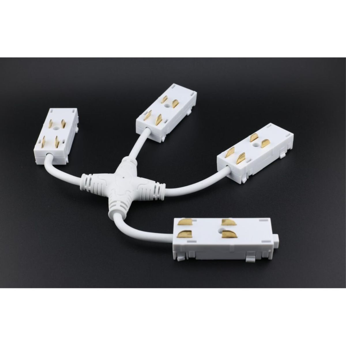 Коннектор питания Х-образный угловой для магнитного шинопровода Aployt Magnetic track 220 APL.0280.10.05 в Санкт-Петербурге