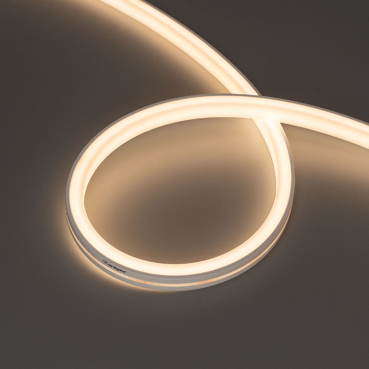Светодиодная герметичная лента Arlight MOONLIGHT-TOP-U-A156-13x12mm 24V Warm3000 (11 W/m, IP67, 5m, wire x2) 042779 в Санкт-Петербурге
