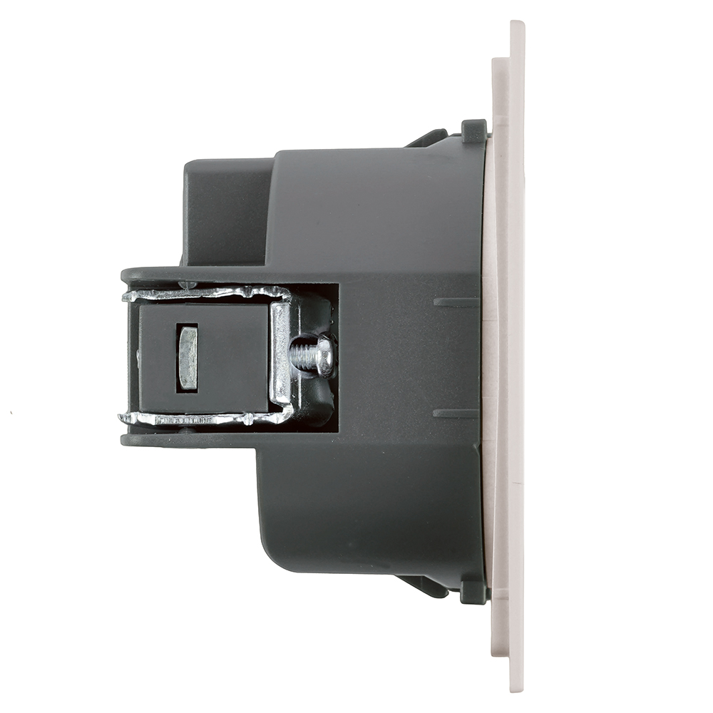 Розетка 1-местная с защитной шторкой с/з (механизм) Stekker Мия 250В 16А RST16-3110-08 пудровый жемчуг 50484 в #REGION_NAME_DECLINE_PP#