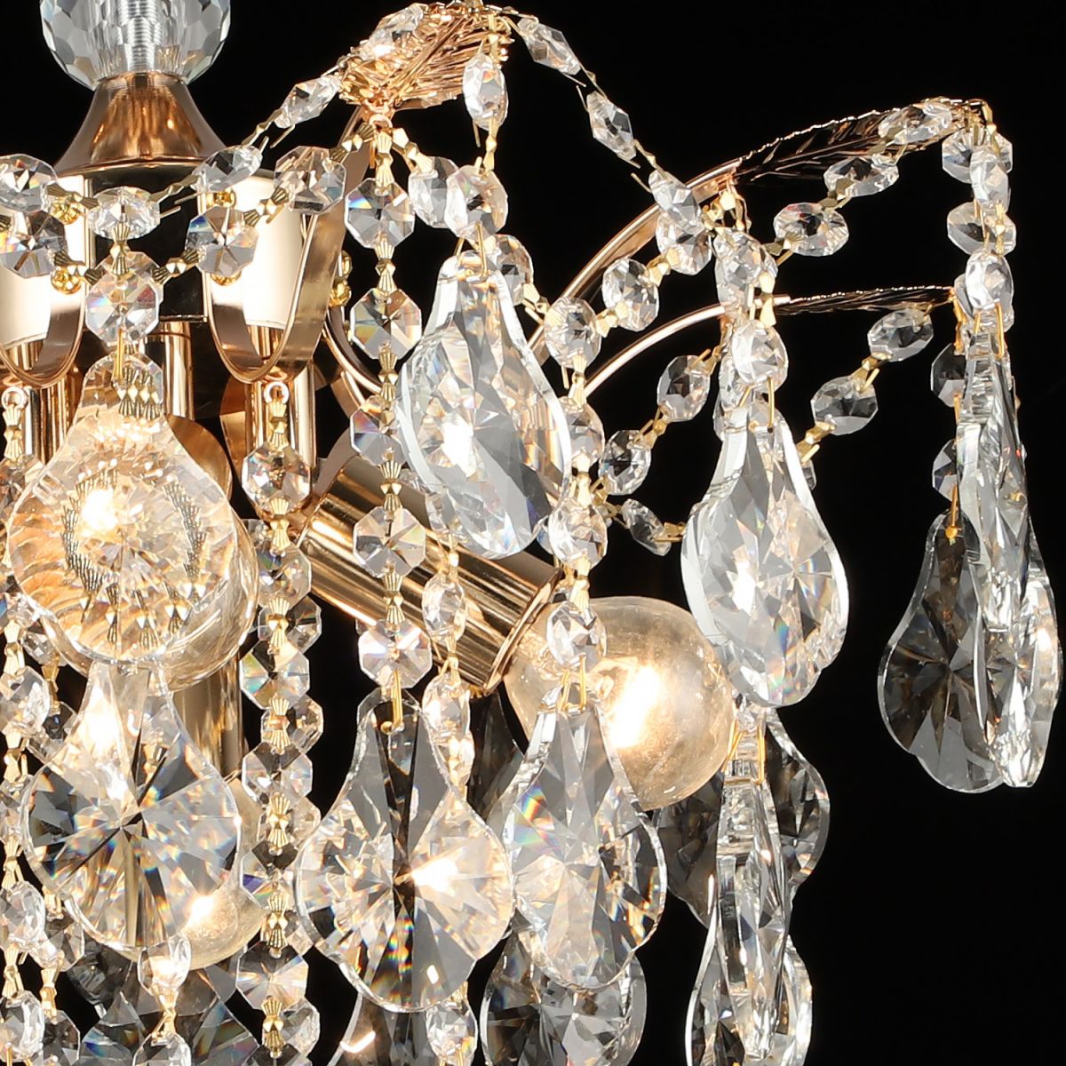 Потолочная люстра Reluce 87720-0.3-04 FGD в Санкт-Петербурге