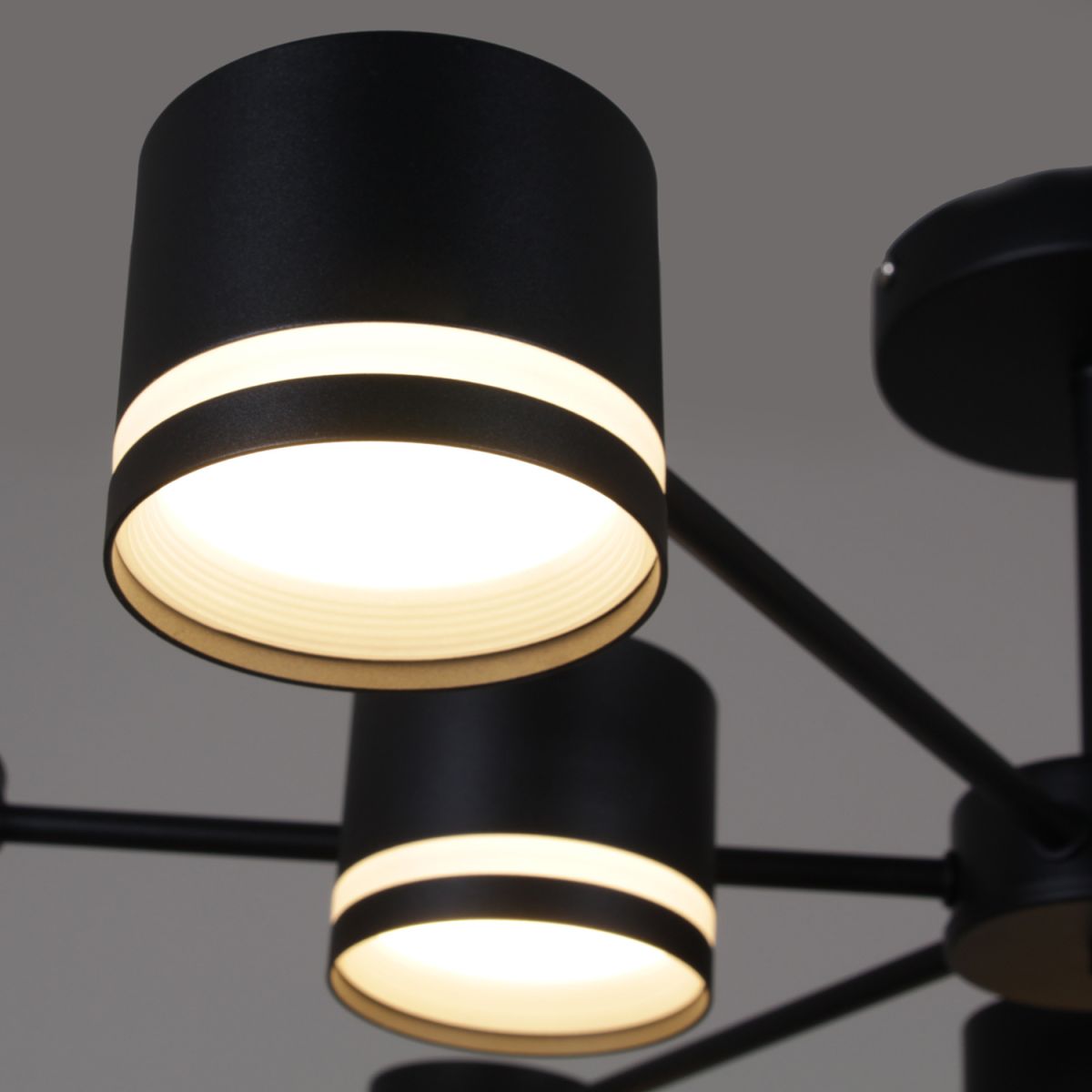 Люстра на штанге Reluce 89730-0.3-09 GX53 BK в Санкт-Петербурге