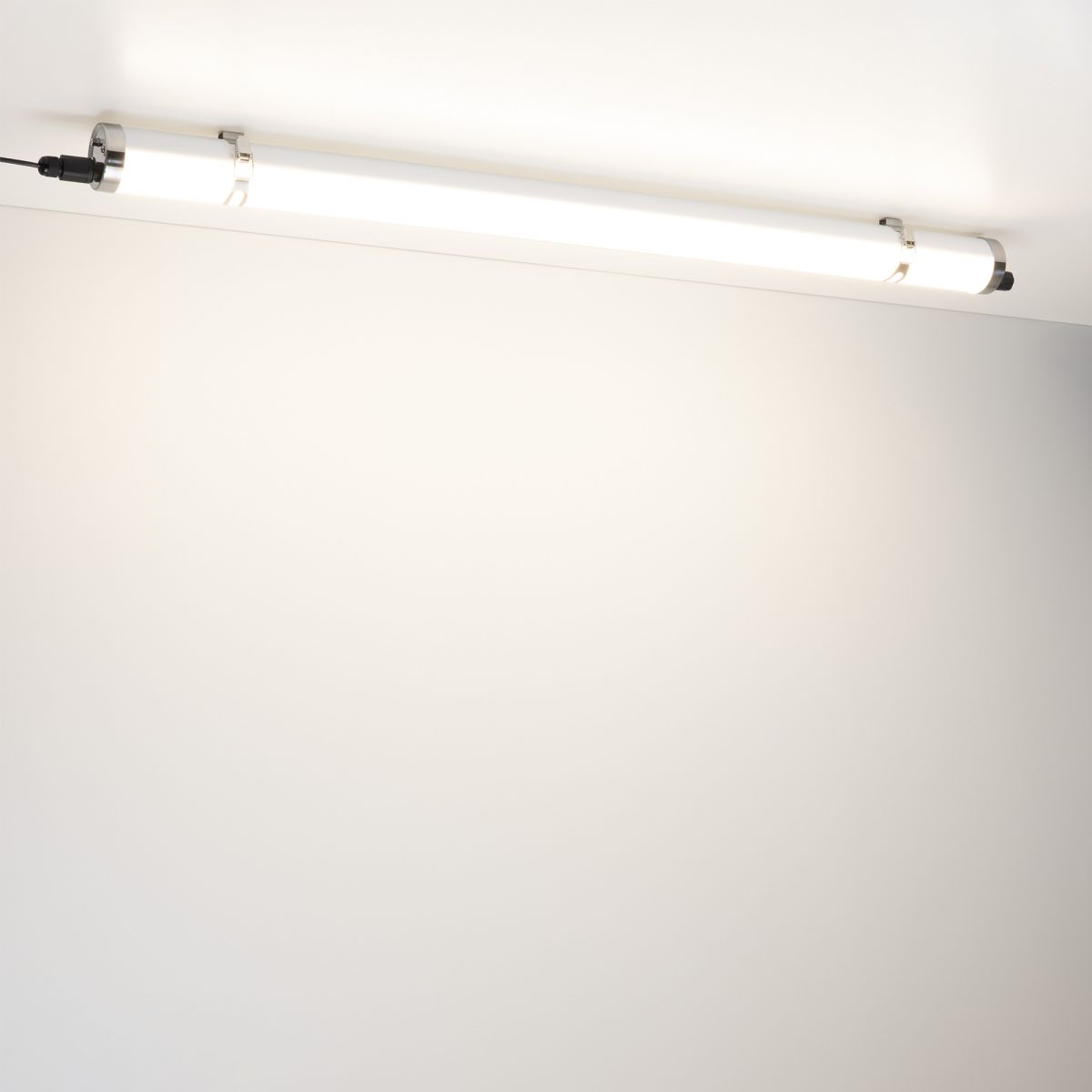 Накладной светильник Arlight ALT-TUBU-L1200-36W Day4000 (WH, 140x110 deg, 230V) (IP66 Пластик) 063152 в Санкт-Петербурге