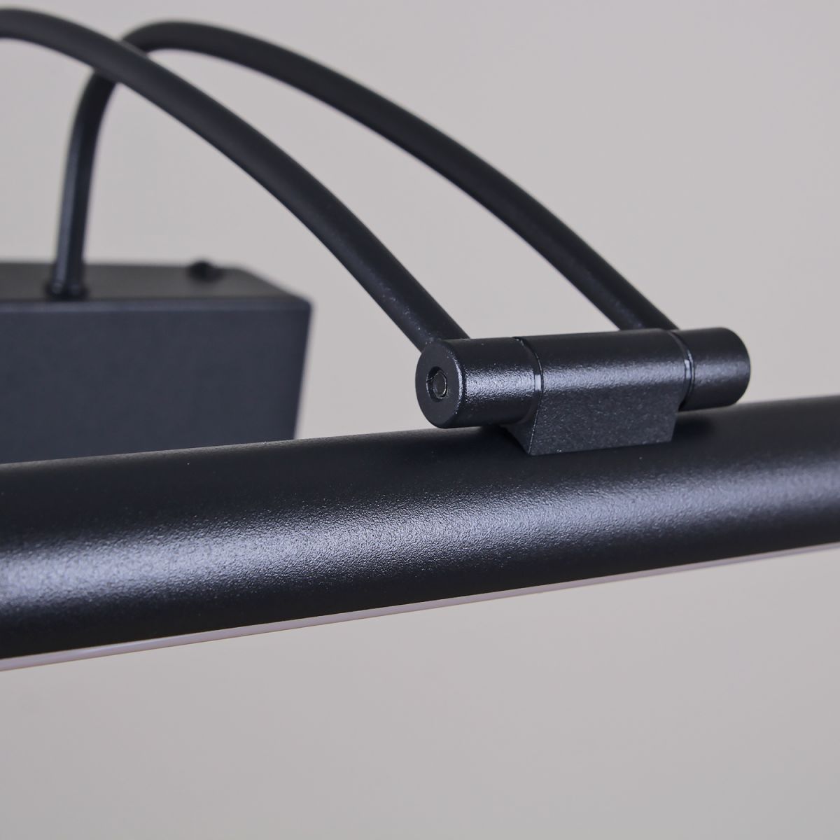 Подсветка для зеркал Reluce 06742-0.2-405 в Санкт-Петербурге