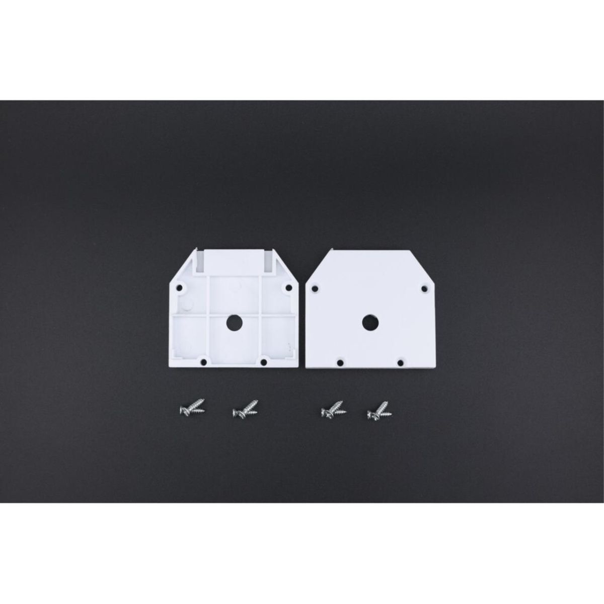 Заглушка магнитного шинопровода для натяжного потолка Aployt Magnetic track 220 APL.0284.10.05 в Санкт-Петербурге