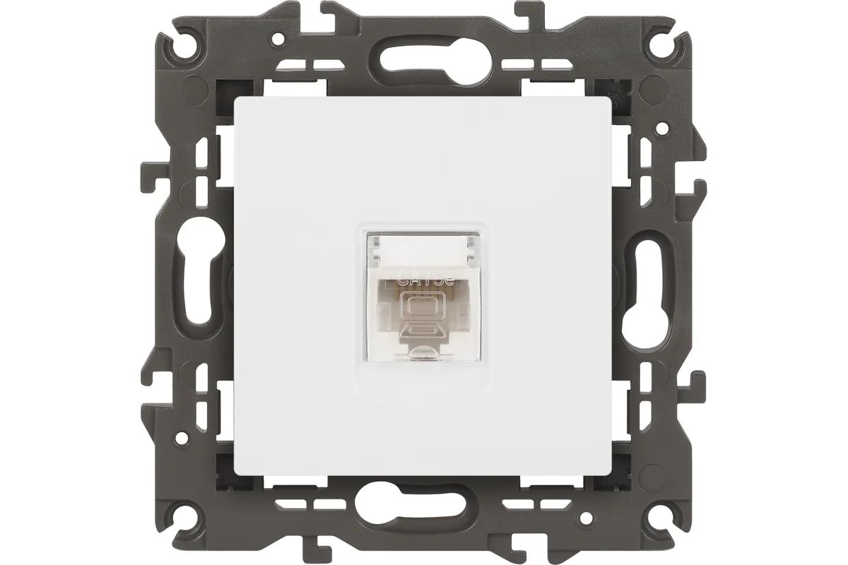 Розетка RJ45 Эра 14-3107-01М Б0065763 в Санкт-Петербурге