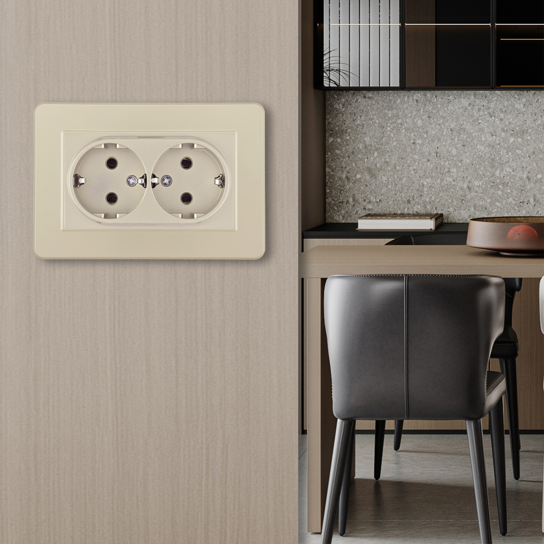 Розетка двойная с/з и шторками Arte Milano SET16-double-40-2 shampan в Санкт-Петербурге