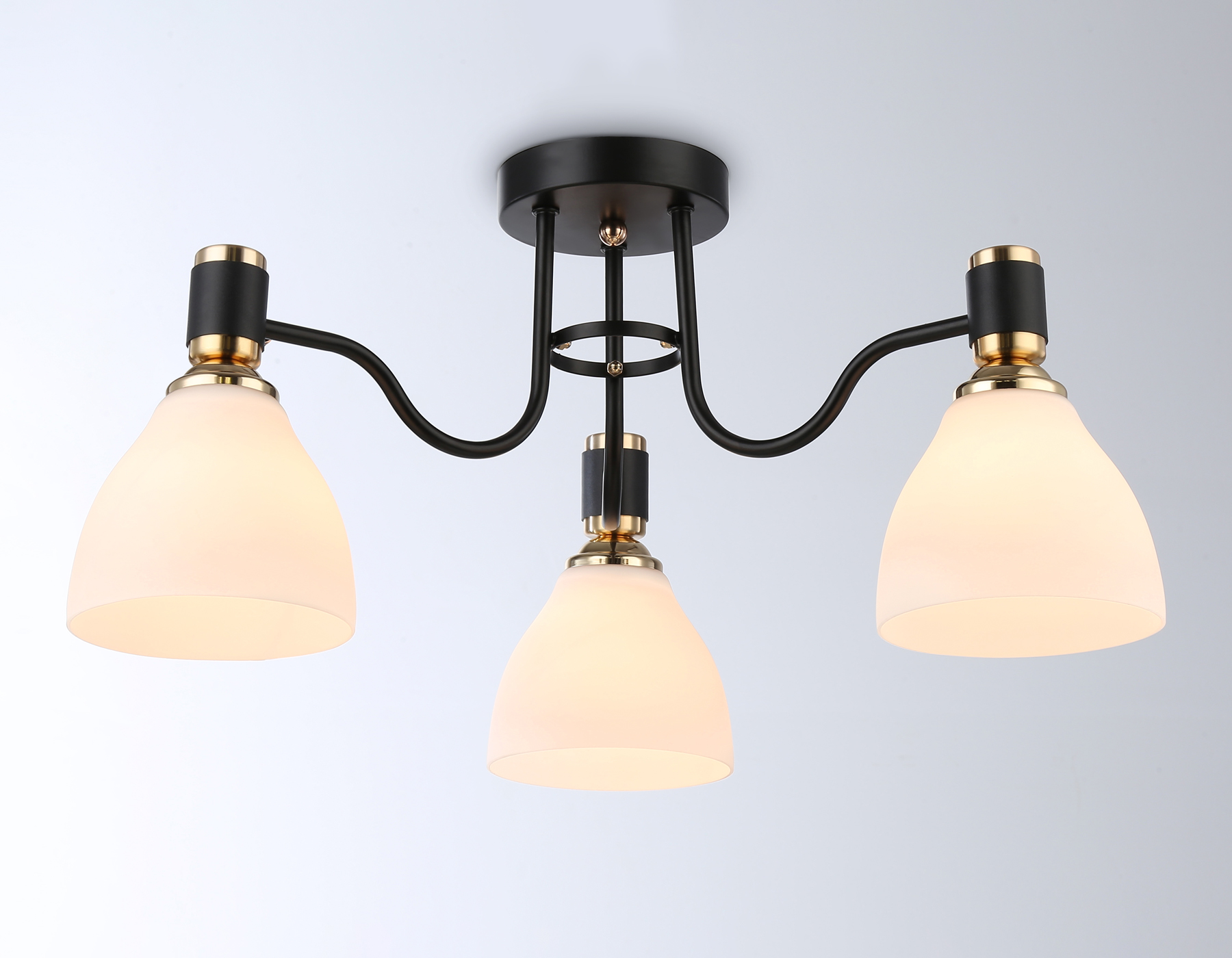 Потолочная люстра Ambrella Light Modern TR303303 в Санкт-Петербурге