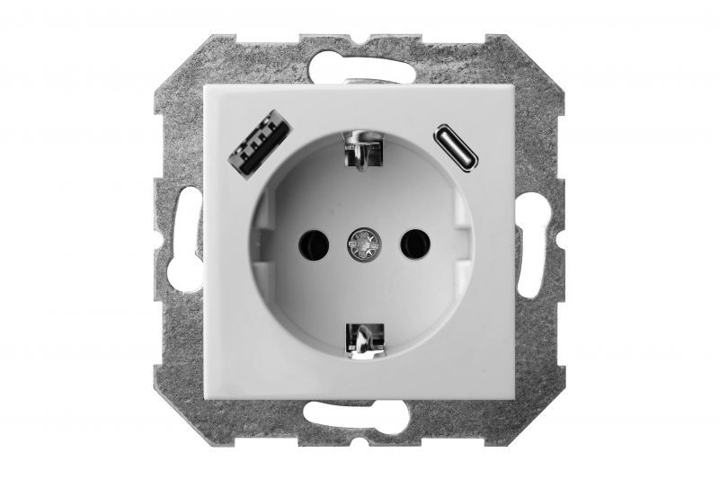 Розетка С/З+USB-зарядное устройство 3,4 А+TypeC IUK-3-01 E/B белая LIREGUS Epsilon в Санкт-Петербурге