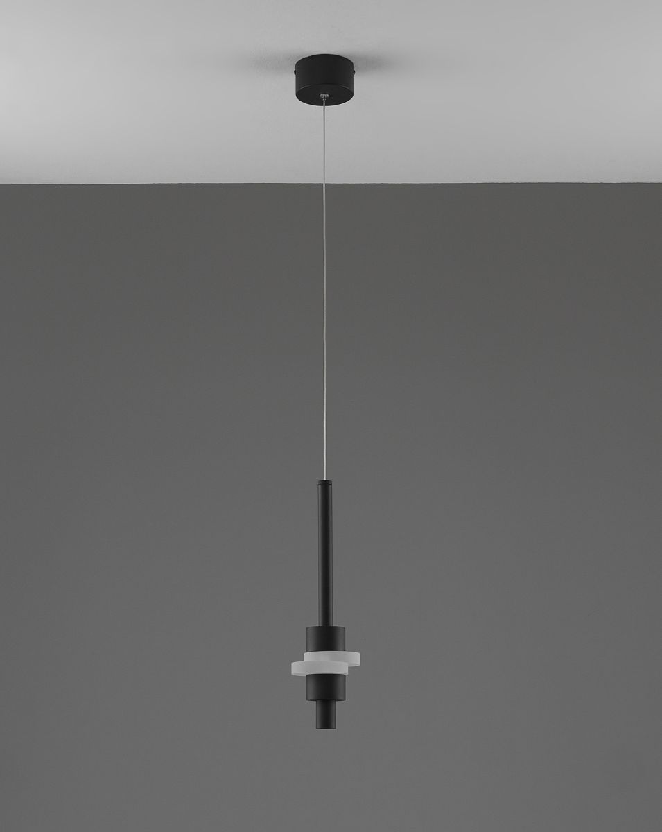 Подвесной светильник Moderli Stilla V11641-PL в #REGION_NAME_DECLINE_PP#