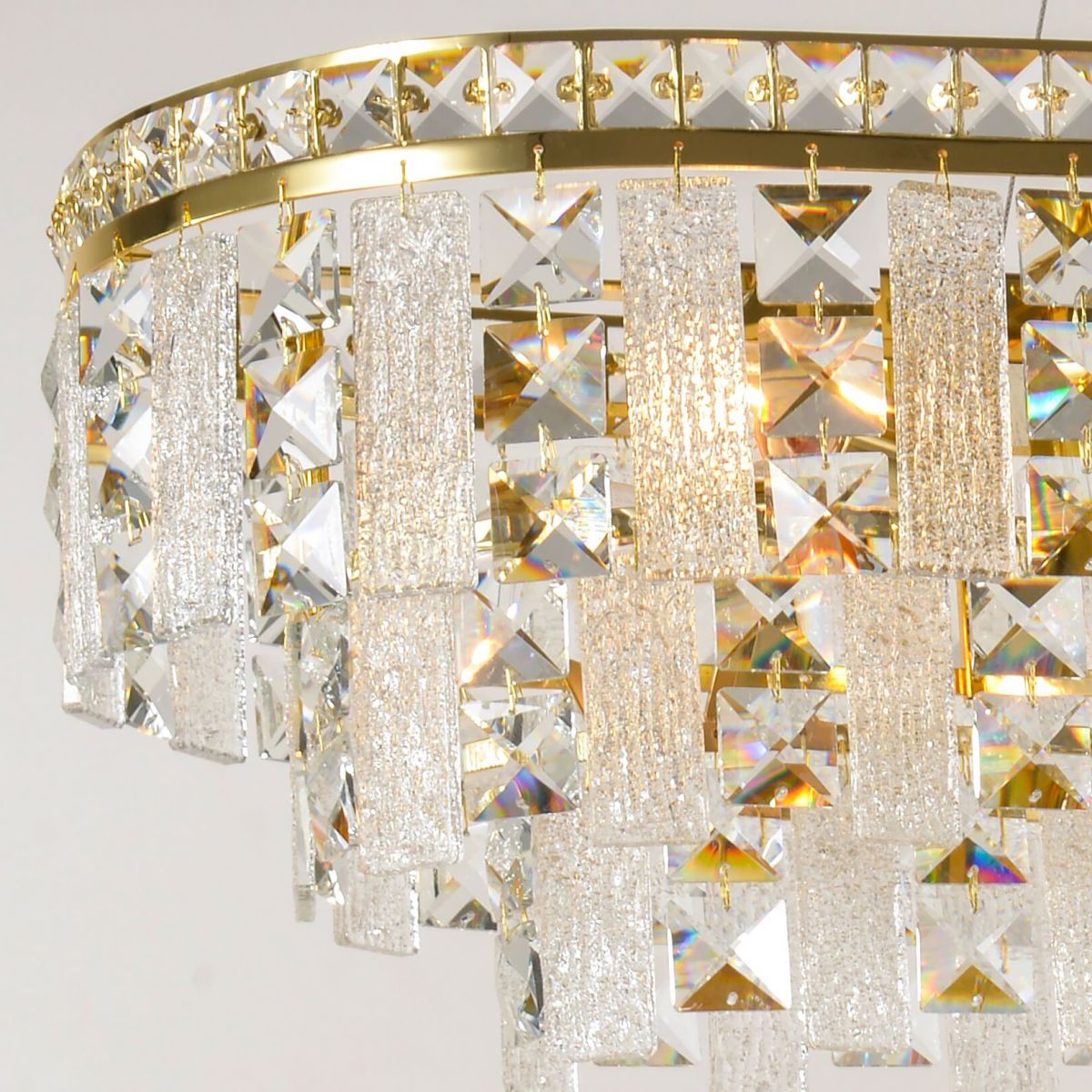 Подвесная люстра Reluce 49820-0.4-10L DN в Санкт-Петербурге