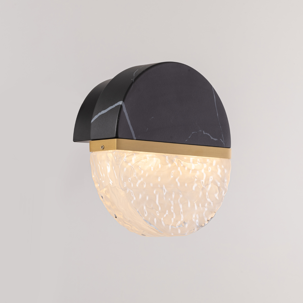 Настенный светильник Delight Collection MB25030008-1A brass/black в Санкт-Петербурге