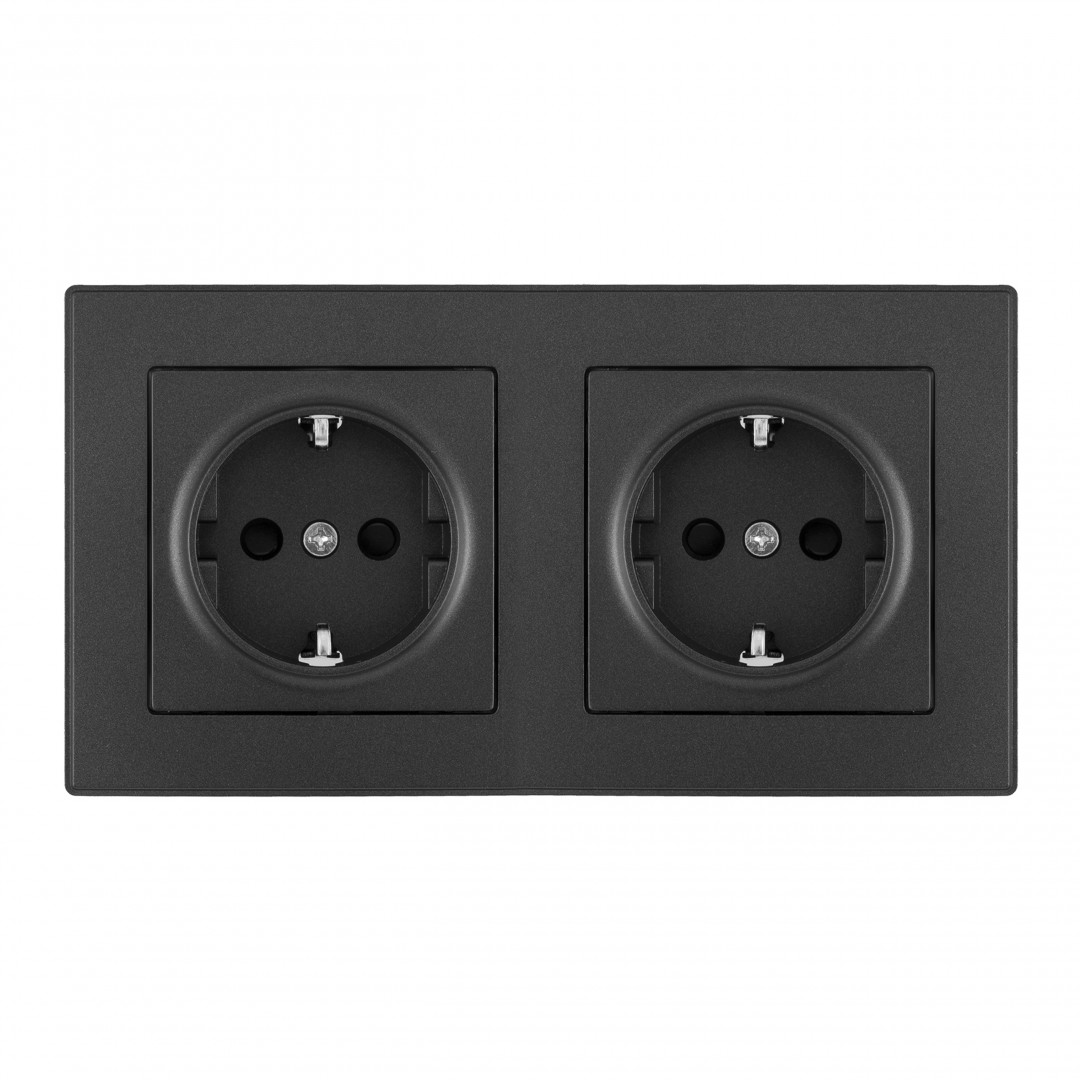 Розетка двойная (двухпостовая) с/з и шторками Arte Milano SET06-2-40-1x2 black в Санкт-Петербурге
