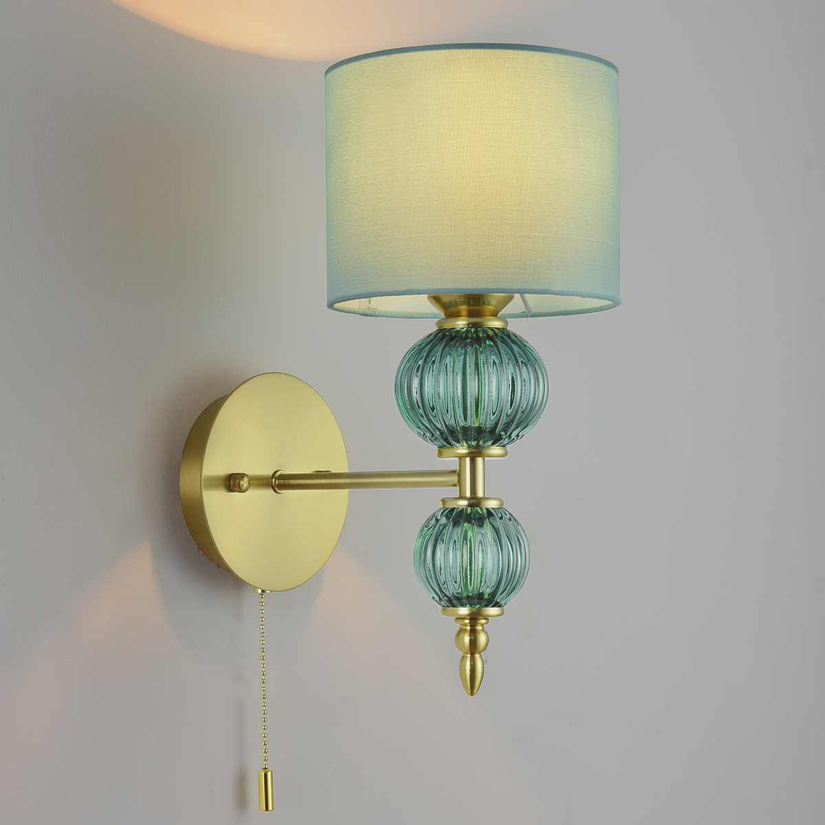 Бра Lumion Classi Mikimito 8419/1W в Санкт-Петербурге